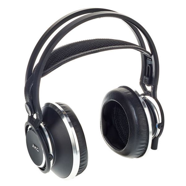 AKG K-872