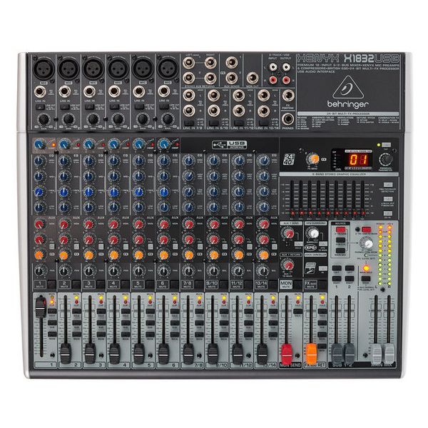 Behringer Xenyx X1832USB