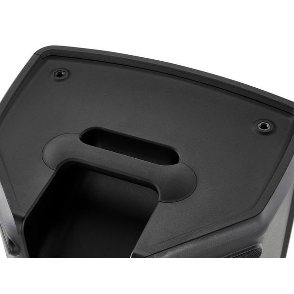 JBL EON715