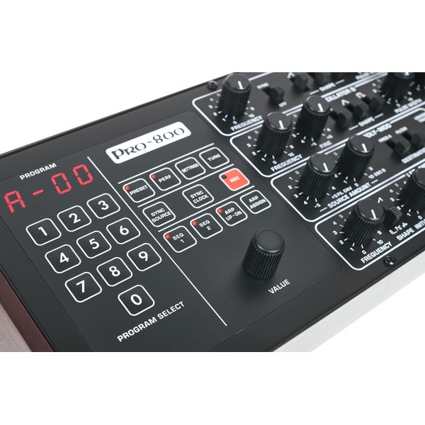 Behringer Pro-800